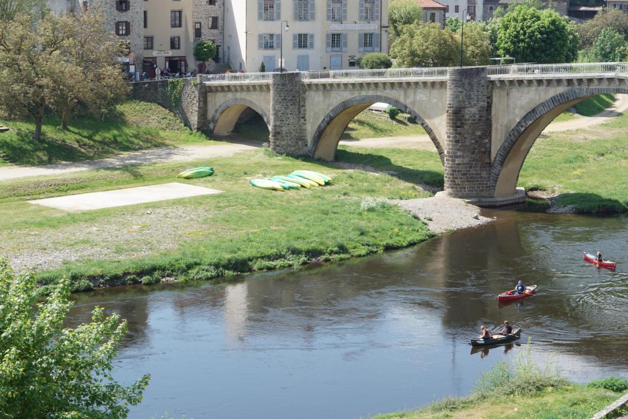 Maison Cha-Ri-Va-Ri Lavoute-Chilhac Bagian luar foto